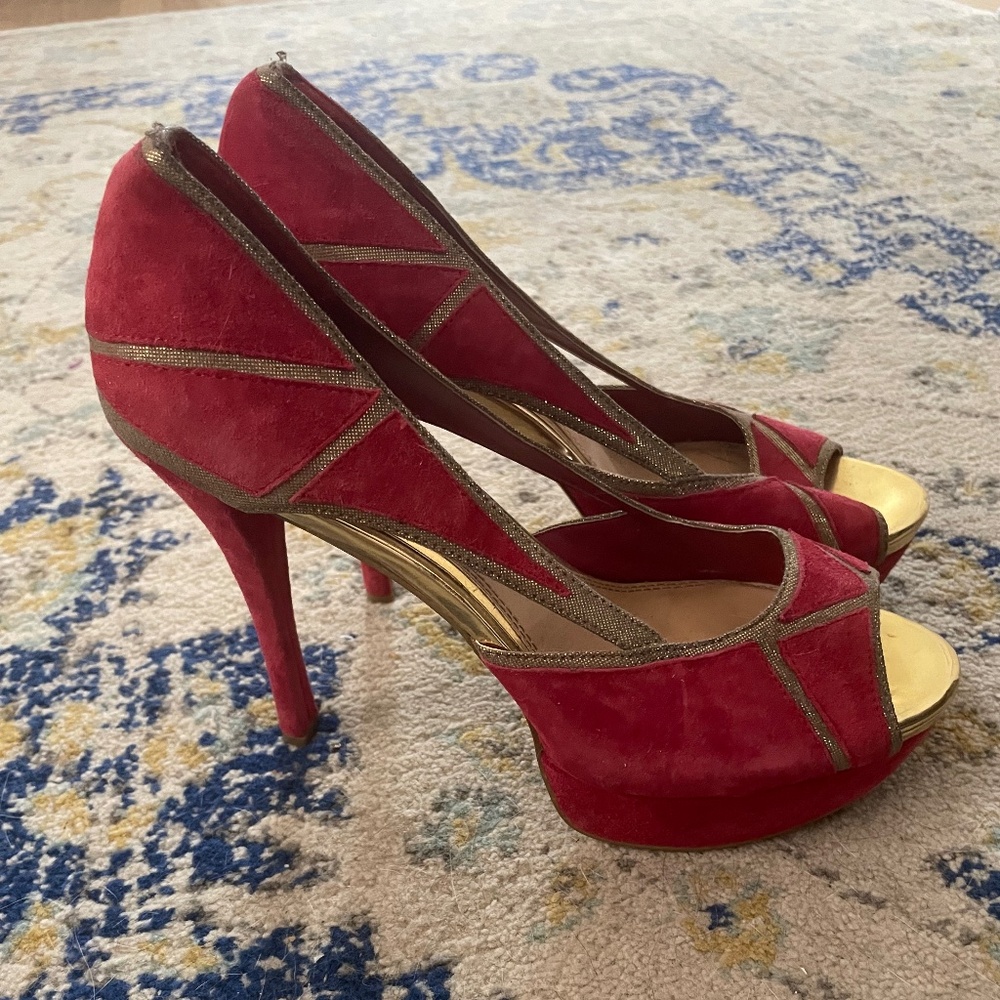 Jessica Simpson size 8 red suede stilettos